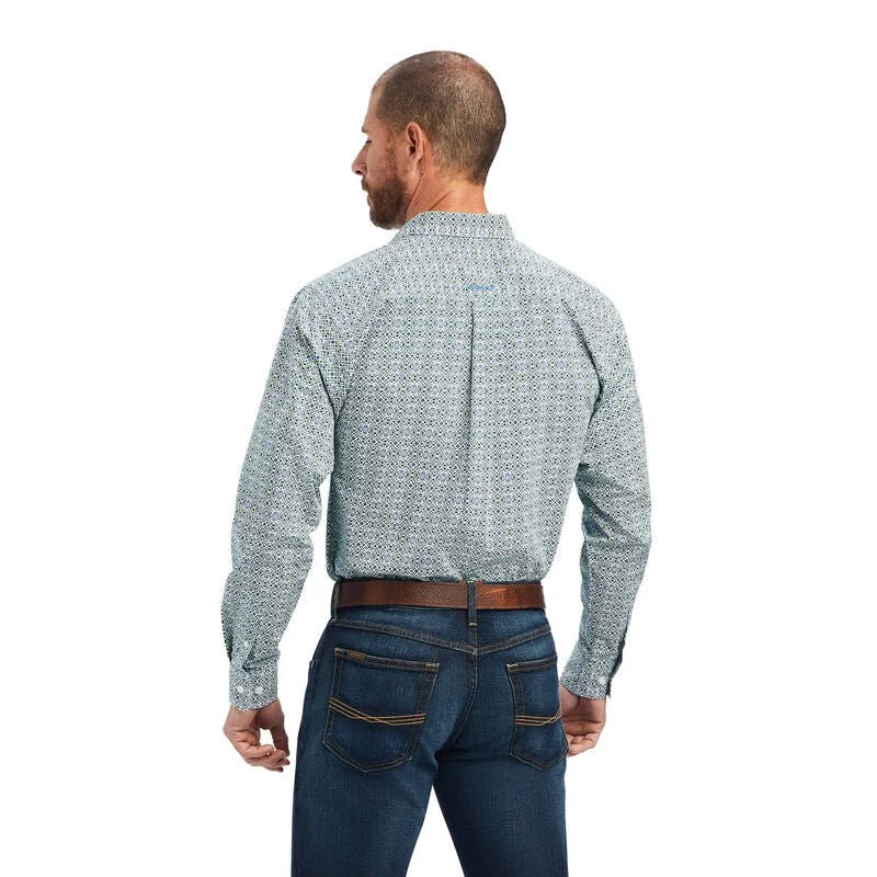 Ariat Men’s Berwick Fitted Long Sleeve Shirt - Clearance - Image 2