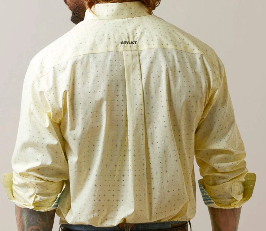 Ariat Men’s Wrinkle Free Coleman Classic Long Sleeve Shirt - Image 2