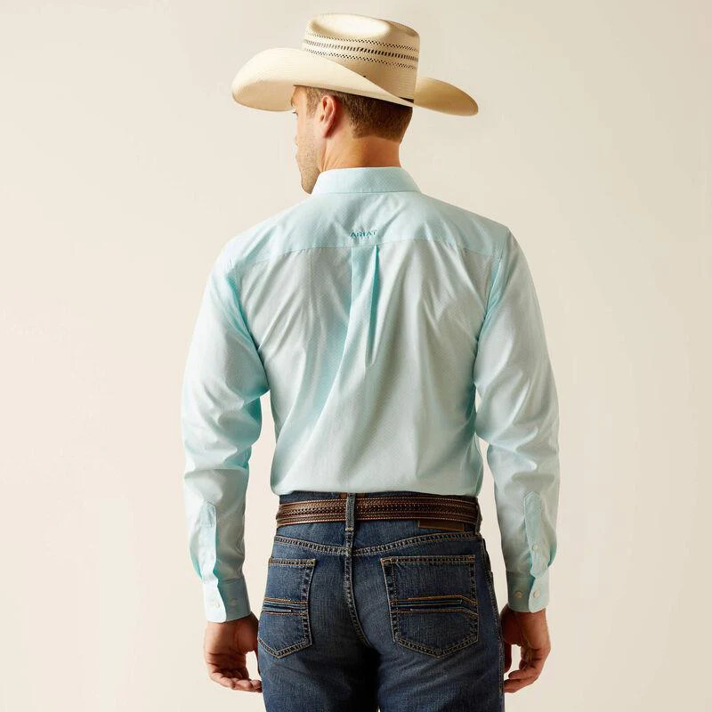 Ariat Men's Western Shirt Wrinkle Free Shepard Fitted Shirt - Image 2