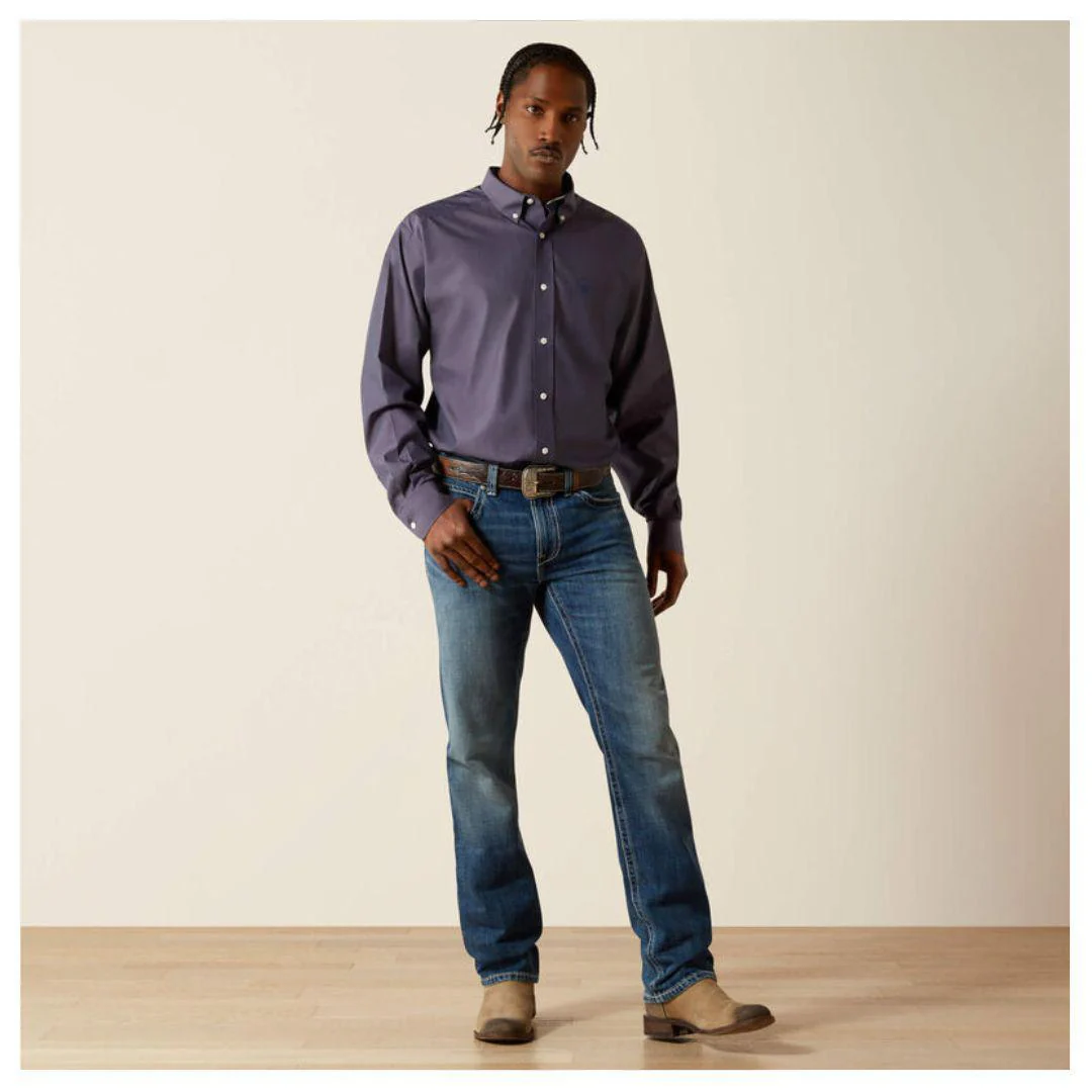 Ariat Men's Wrinkle Free Solid Pinpoint Oxford Classic Long sleeve Fit Shirt - Image 3