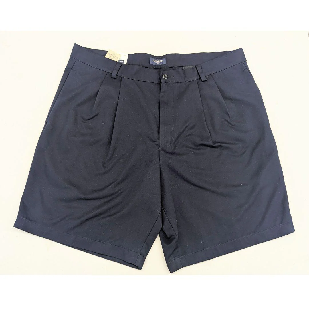 Garage Sale Dockers Men's Microfibre Golf Classic Short Pants - Image 2