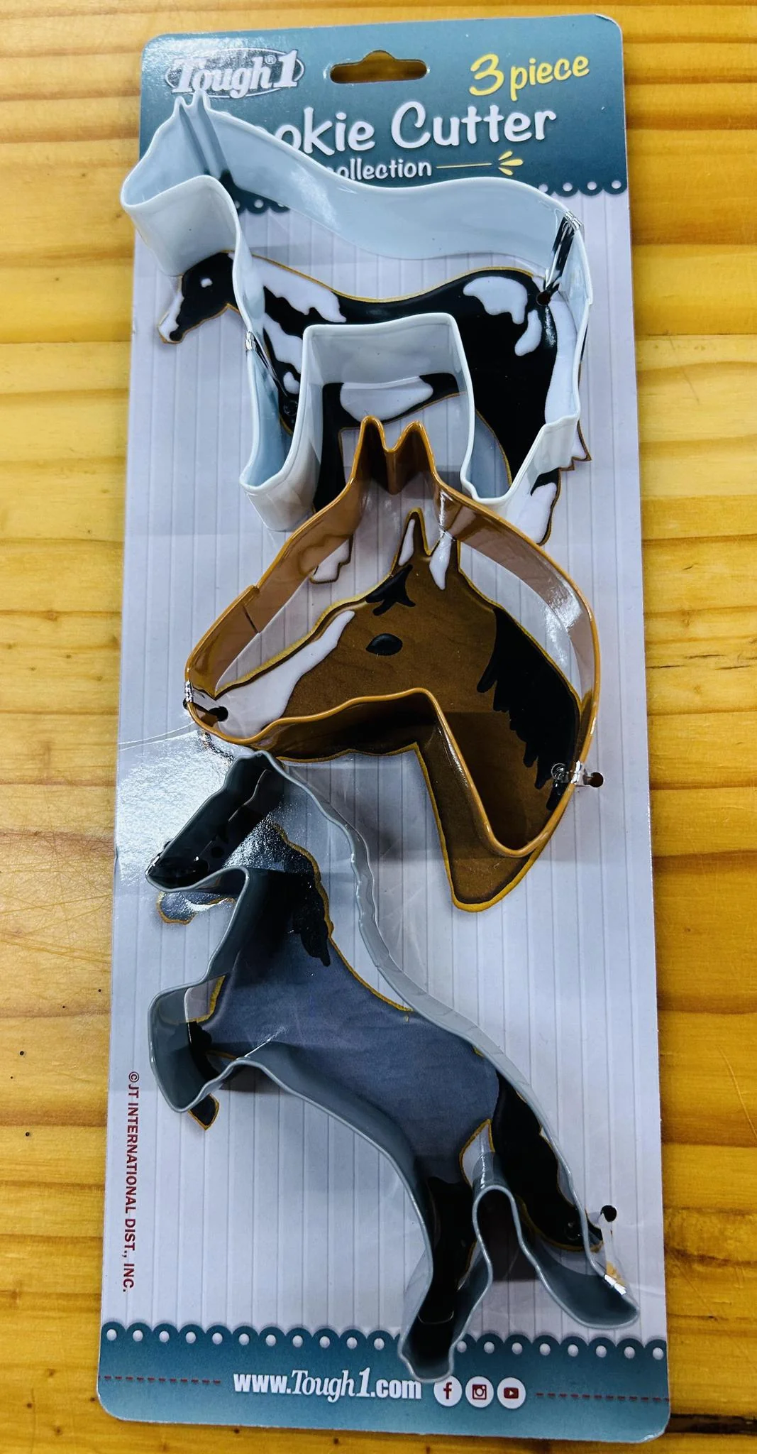 JT International 3 Piece Cookie Cutter Collection - Image 2