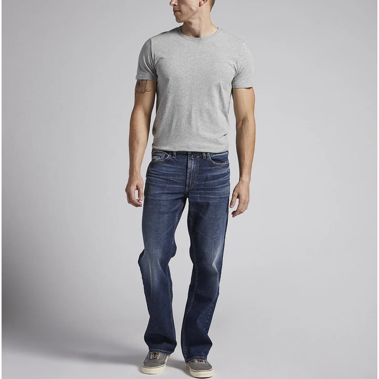 Silver Jeans Men’s Zac Relaxed Fit Straight Leg