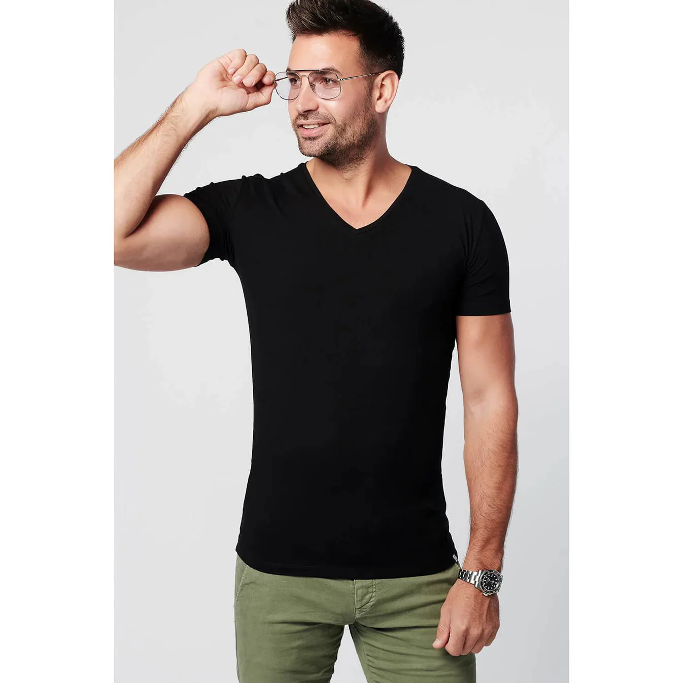 Stanfield's Men's Premium V-neck T-shirts - Image 12