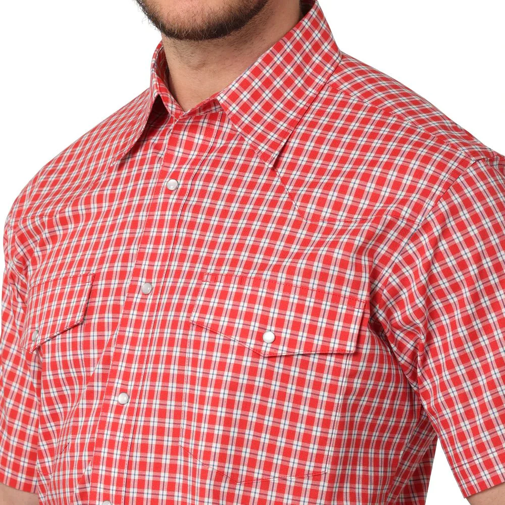 Wrangler Men’s Shirt Short Sleeve Relaxed Stain & Wrinkle Resist - Image 3