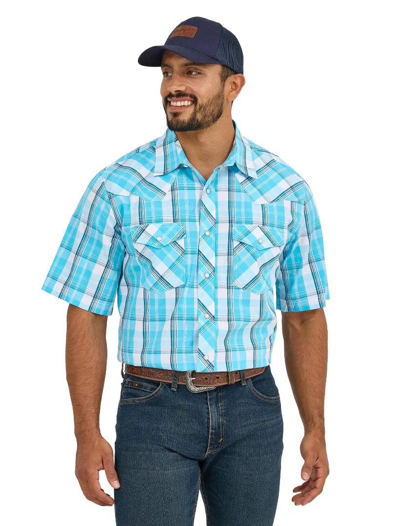 Wrangler Men's 20X Competition Advanced Comfort Short Sleeve Shirt - Classic Fit Turquoise