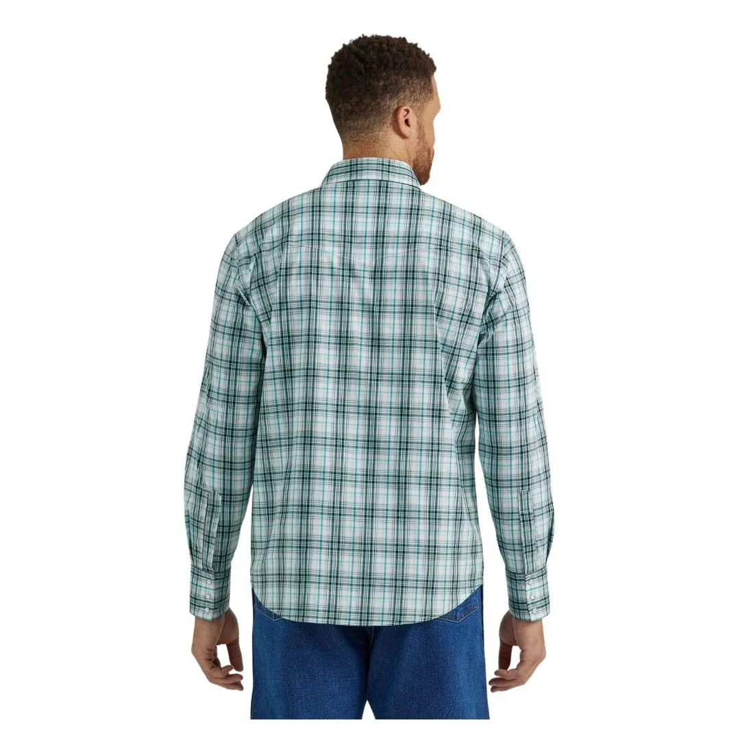 Wrangler Men's Wrinkle Resist Long Sleeve Shirt Classic Fit Turquoise - Image 3