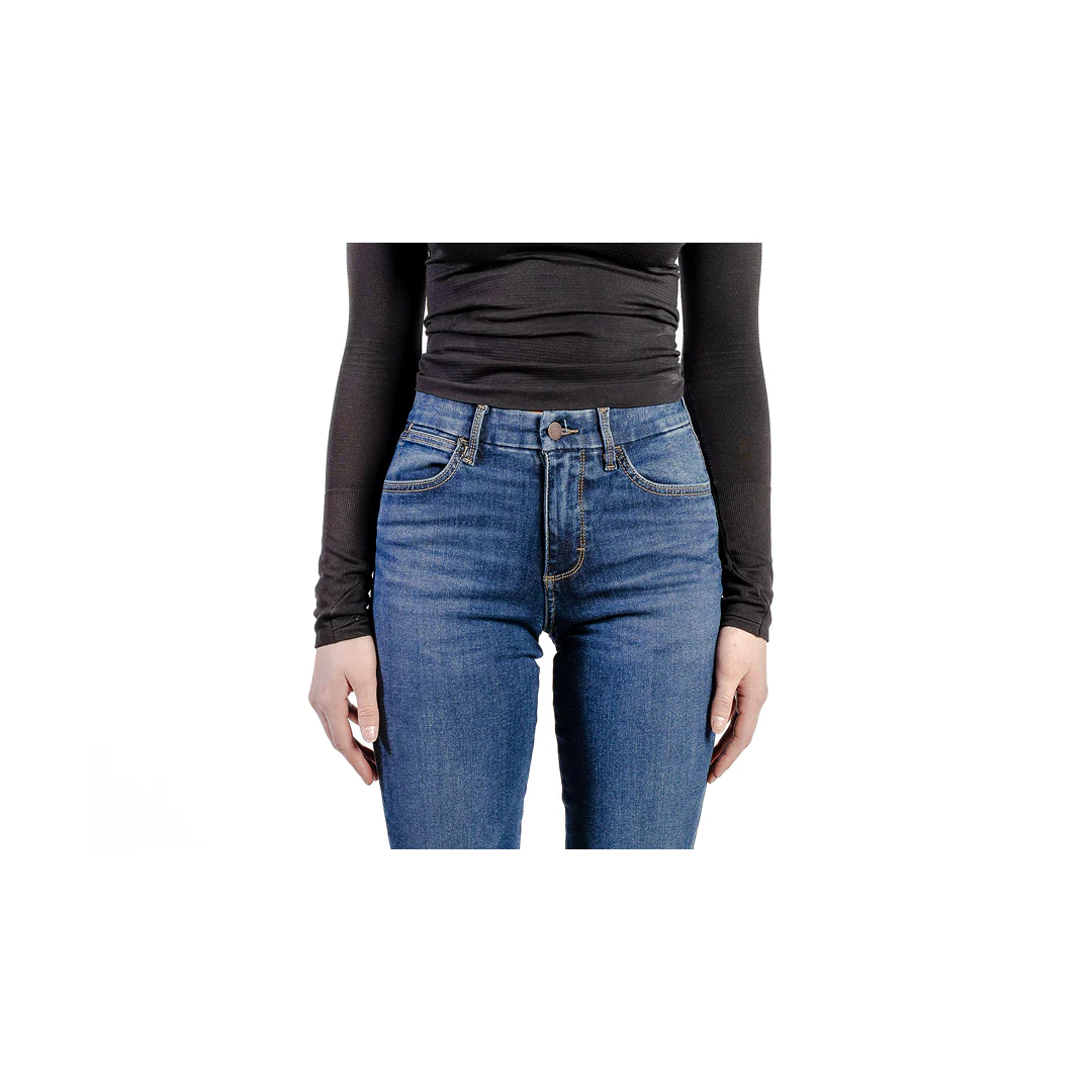 Wrangler Women's Bespoke High Rise Bootcut Jean in Lacey - Image 4